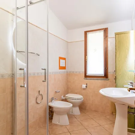 Azzurra Con Piscina Вилла Тертения